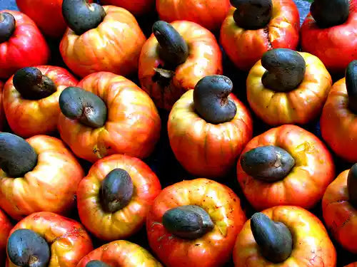 Flaming Chilli Garlic Cashews 500g Kerala Premium - Blueberry Botanicals